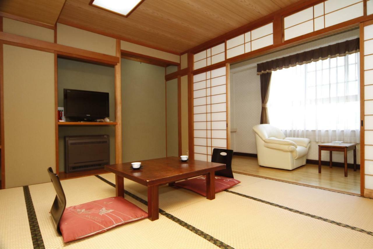 Hasshoen Yumotokan Hotel Toki Buitenkant foto