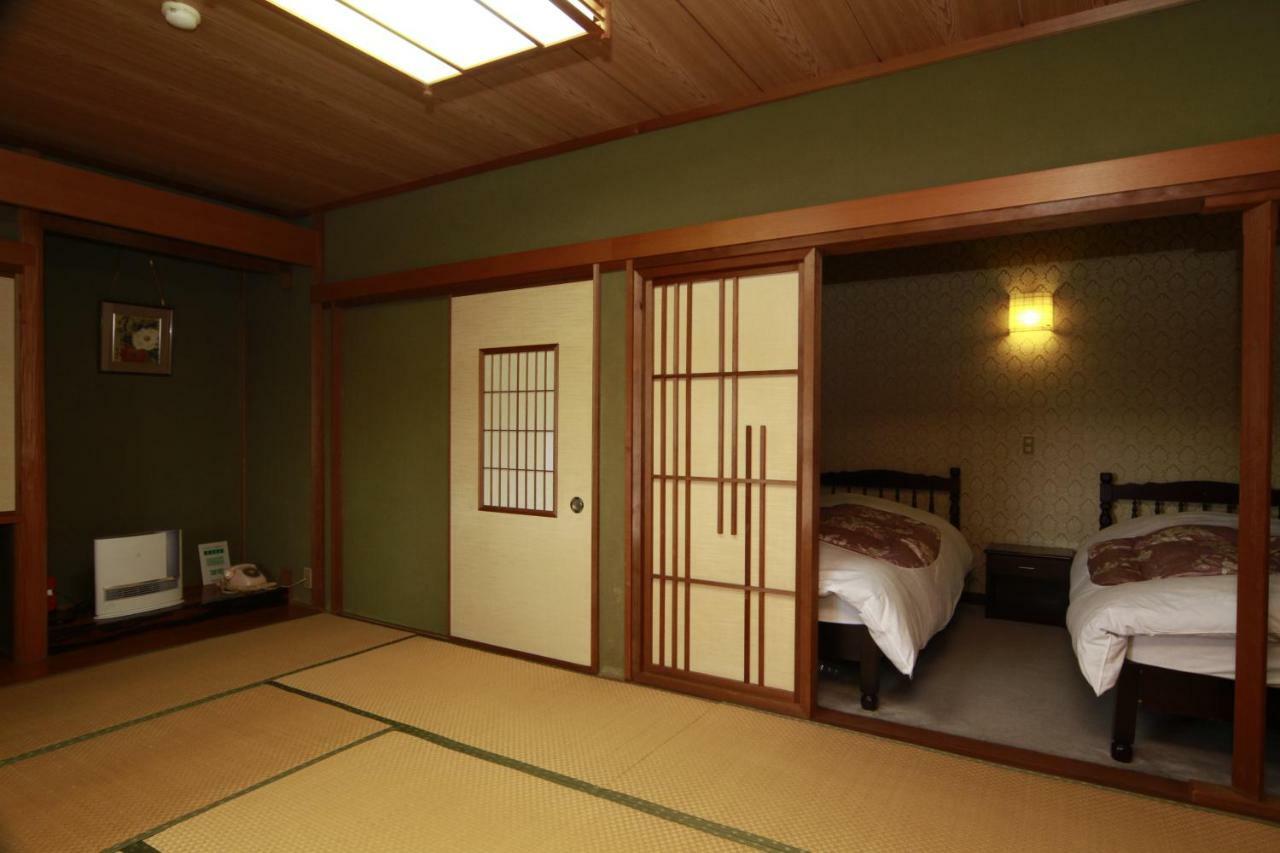 Hasshoen Yumotokan Hotel Toki Buitenkant foto